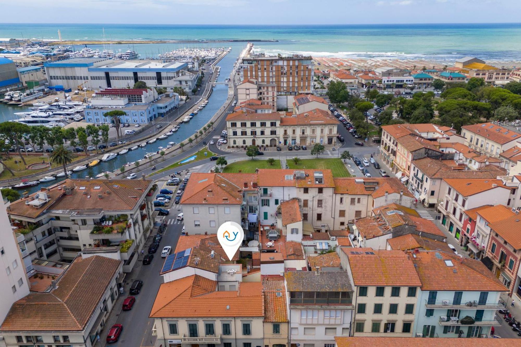 La Suite 2 Ondina Viareggio 200M From Sea - Happy Rentals Exterior photo
